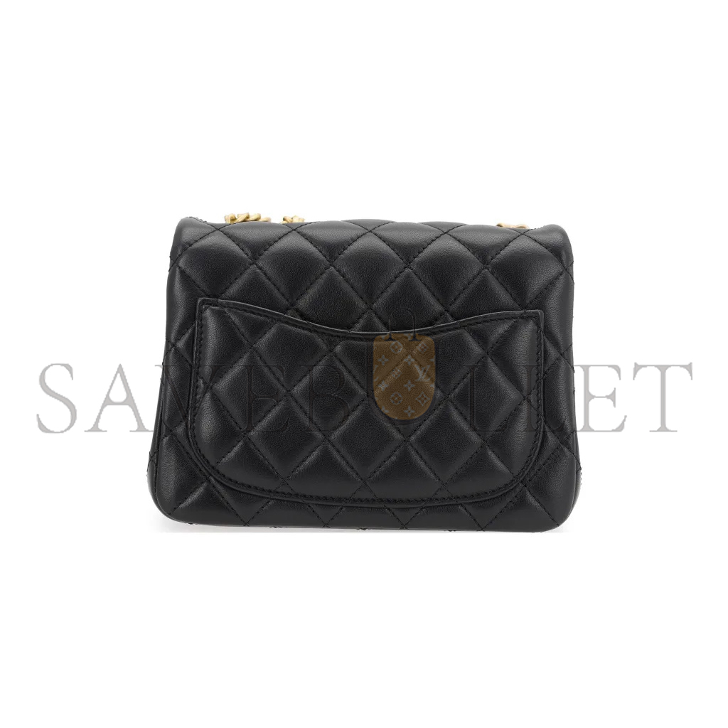 CHANEL MASTER CAMELLIA ADJUSTABLE BUCKLE CHAIN FLAP BAG AS1786 (18*13*7cm)